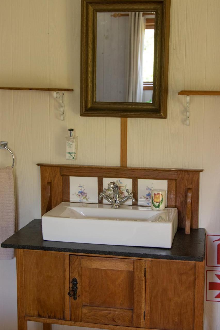 Pear Tree Cottage สตอร์มริเวอร์ ภายนอก รูปภาพ